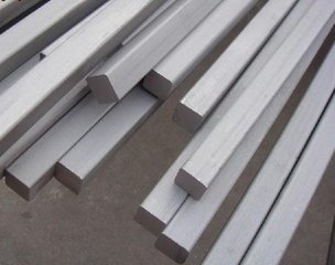 304不銹鋼方鋼 特性、價(jià)格與采購(gòu)指南